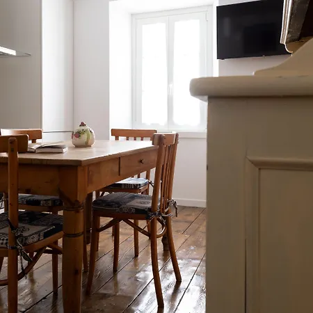 Appartement Roma 87 *