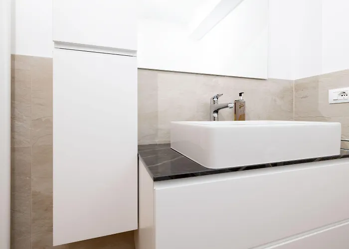 Italianway - Roma 87 Апартаменти *